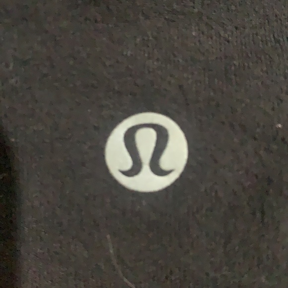lulu lemon leggings - Picture 3 of 3